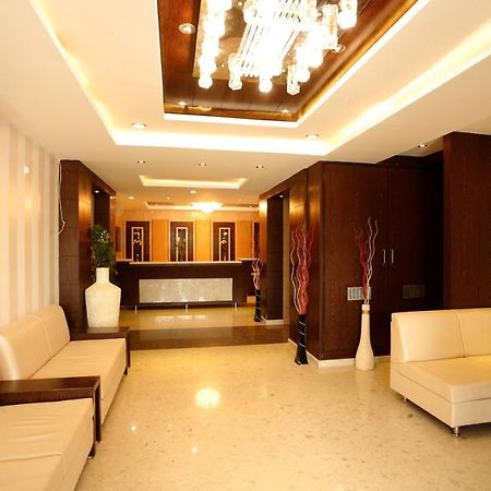 Hotel Surya Prime Kota  Bagian luar foto