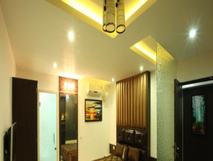 Hotel Surya Prime Kota  Bagian luar foto