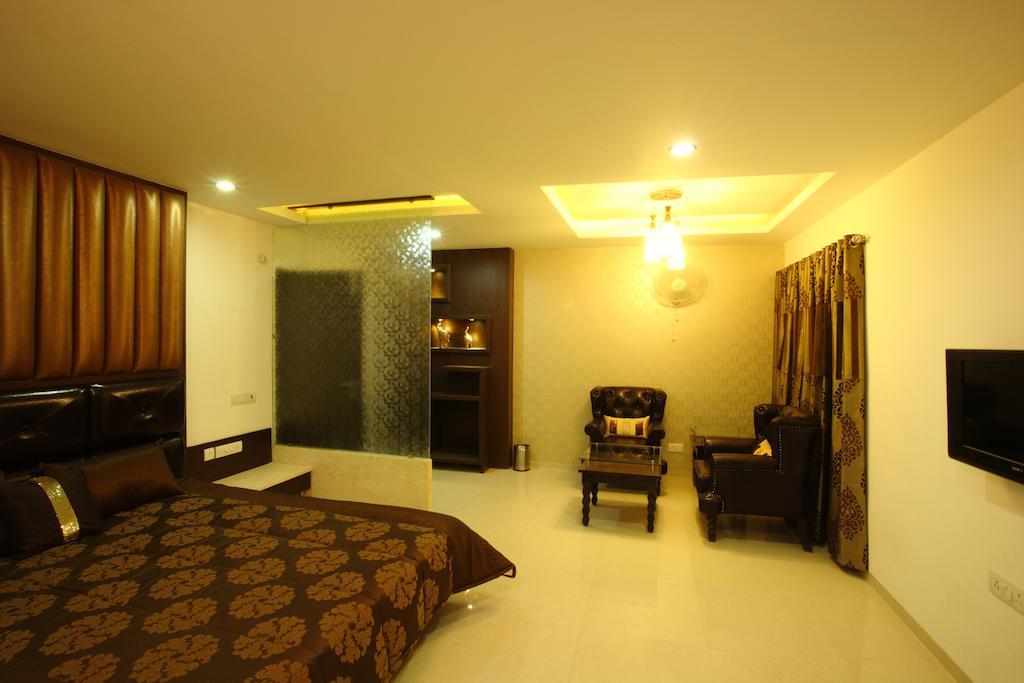 Hotel Surya Prime Kota  Ruang foto